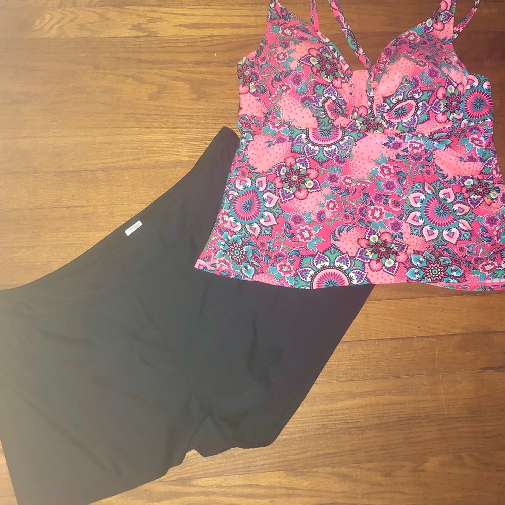 Underwire tankini and swim short set 1x